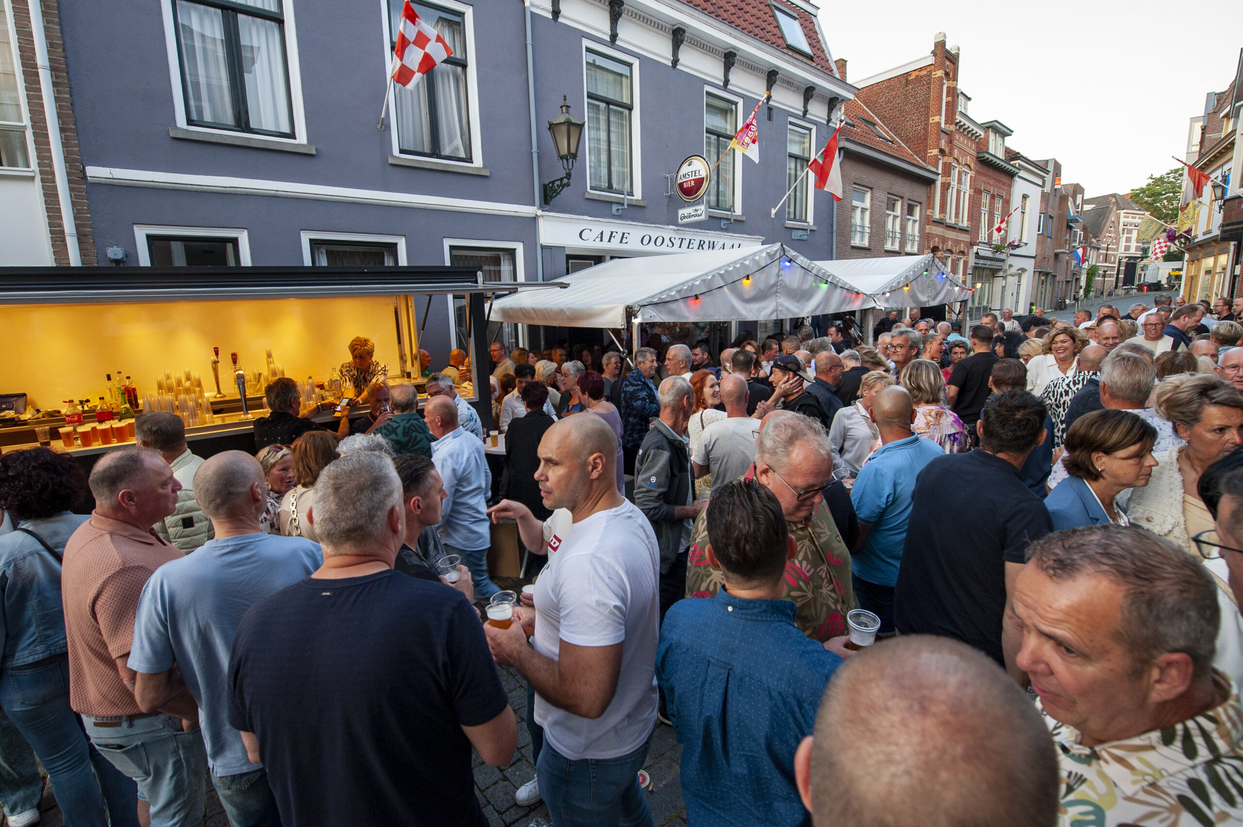 Das Krabbenfoor 2026 erfüllt die Innenstadt von Bergen op Zoom mit Atmosphäre und Aktivitäten vom 23. bis 26. Juli